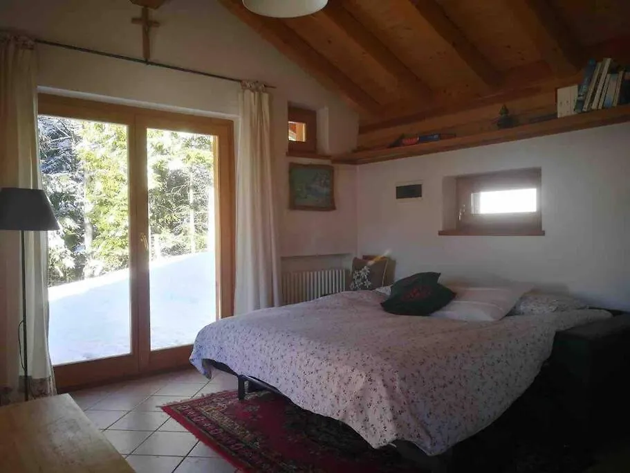 La Voce Del Bosco Selva Di Cadore 0*,  Italy
